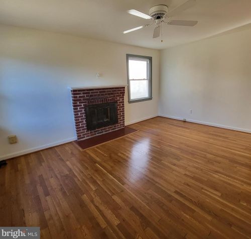 10803 Jewett St, Silver Spring MD  20902-3739 exterior