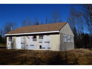 32 Shirlaw Dr, Carroll, NH 03598-3161