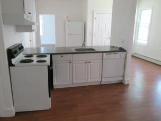 23 Chestnut St, Chestnut Hill CT  06226-2431 exterior