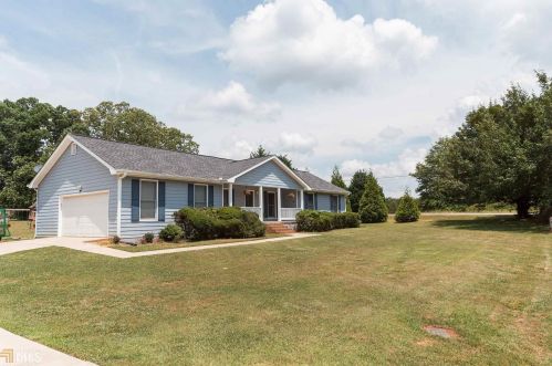 225 Graystone Dr, Porterdale, GA 30014-5461