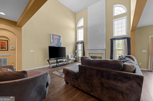 5625 Baffin Rd, Atlanta GA  30349-7050 exterior