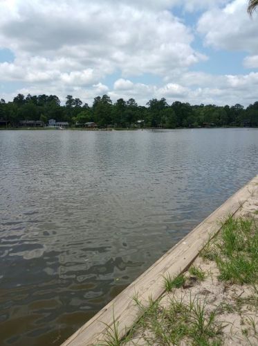 13545 Northshore Loop, Conroe TX  77304-5238 exterior