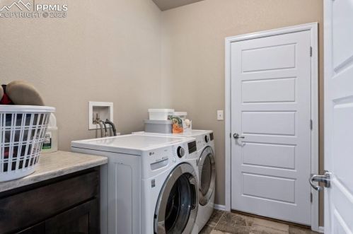 658 Mcclave Dr, Pueblo CO  81007-2126 exterior