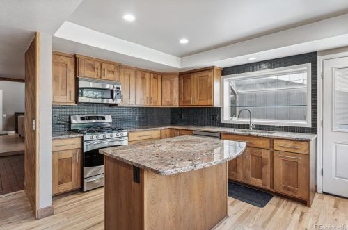 12130 Amherst Cir, Denver CO  80014-3302 exterior