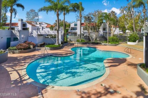 1159 Tivoli Ln, Simi Valley CA  93065-0989 exterior