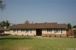 357 Humphreys Way, Glendora, CA 91741-2927