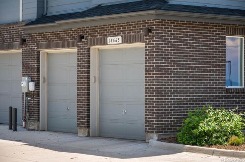 14665 Belleview Dr, Aurora CO 80015-4157 exterior