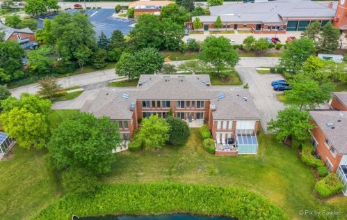 524 Milford Rd, Bannockburn IL  60015-4344 exterior