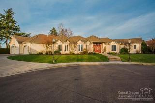 3045 Umatilla Pl, Albany, OR 97321-3573