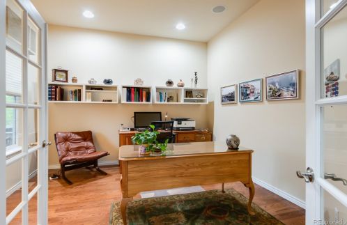 6747 Phillips Pl, Englewood CO 80112-3350 exterior