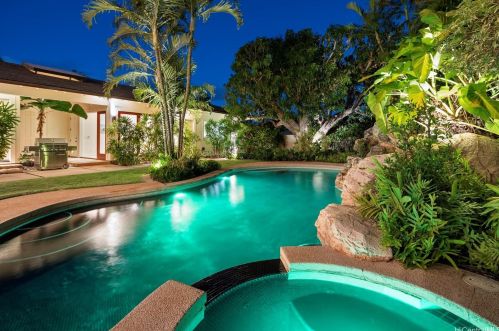 1037 Koloa St, Honolulu HI  96816-5101 exterior