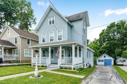 20 Glen Rd, Sparta, NJ 07871-1902