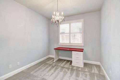 7417 Netherbury Ct, Elk Grove CA  95757-5147 exterior