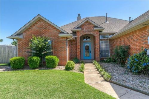 1720 Foxfire Rd, Edmond, OK 73003-6268