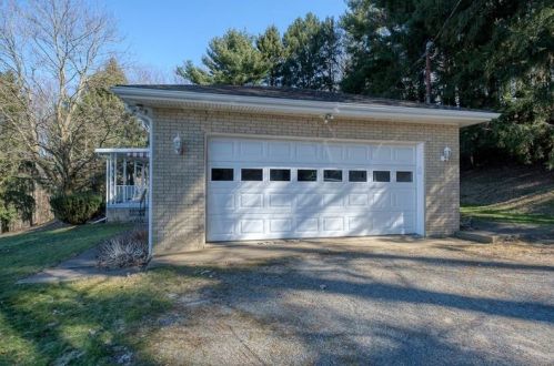 1387 Route 989, Rochester PA  15074-2749 exterior