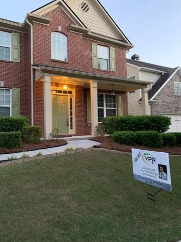 3261 Montauk Hill Dr, Buford, GA 30519-8616