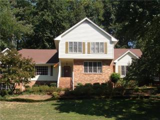 4575 Ashington Dr, Lithonia, GA 30039-7338