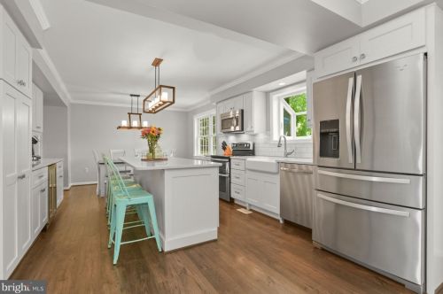 518 Windham Ct, Severna Park, MD 21146-1719