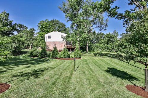 10475 Deerfield Rd, Cincinnati OH  45242-4319 exterior