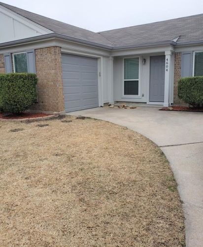 4604 Moss Rose Dr, Fort Worth, TX 76137-1819