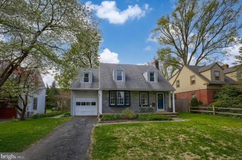 5 Haskell Dr, Lancaster, PA 17601-4343