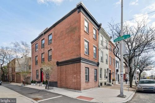 503 22nd St, Philadelphia PA  19146-1256 exterior