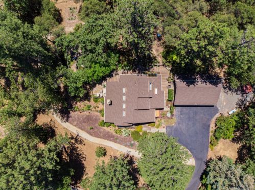 2840 Black Oak Rd, Auburn, CA 95602-8865