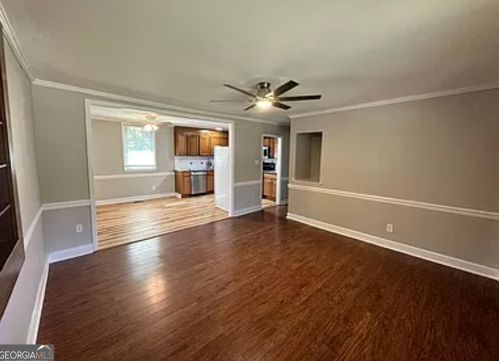 100 Bassett St, Lithonia, GA 31028-1102