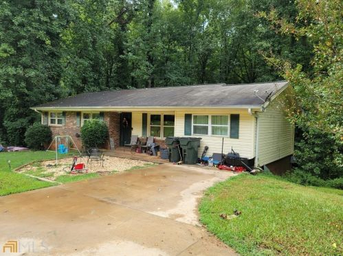263 Gabrels Dr, Clarkesville, GA 30523-5513