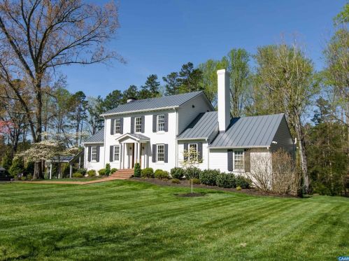 1520 Pines Dr, Charlottesville, VA 22901-9410