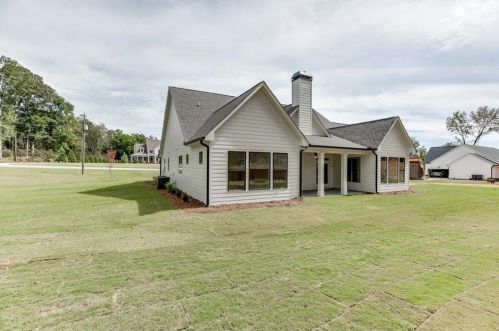 567 Storey Ln, Jefferson GA  30549-2618 exterior