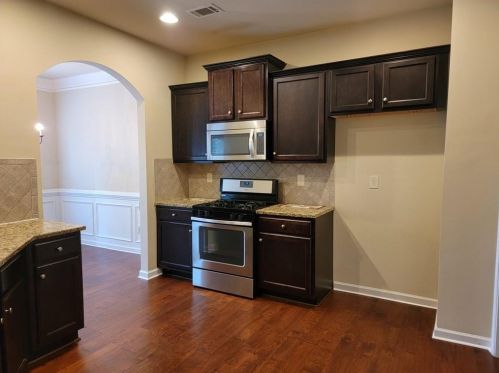 2370 Morgan Farm Dr, Buford GA  30519-3045 exterior