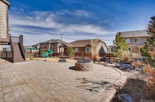 4836 Riviera Way, Aurora CO 80015-4708 exterior