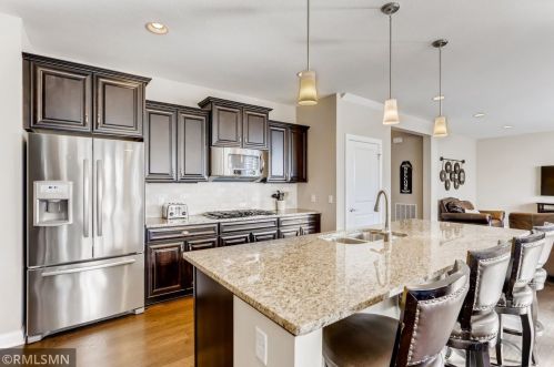 1710 Bluewater Ln, Saint Paul MN  55129-6236 exterior