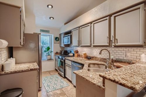 10218 Bilbrook Pl, Austin TX  78748-2308 exterior