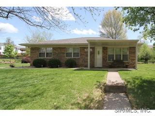 33 Dunn Dr, Belleville, IL 62223-3229