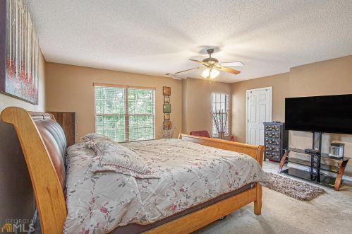 5838 Waggoner Ct, Rex GA 30273-5201 exterior