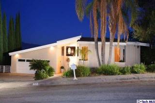 3232 Dora Verdugo Dr, Glendale, CA 91208-1755