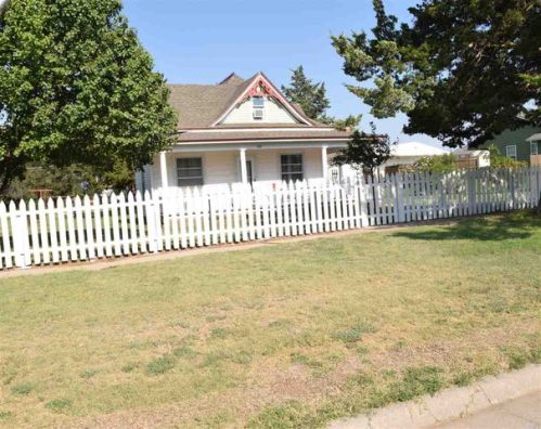 212 Henderson St, Penalosa, KS 67035-8845