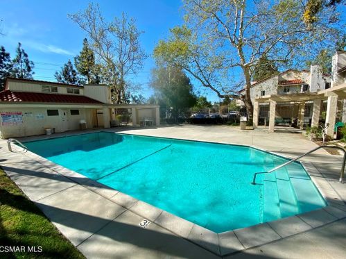 3318 Darby St, Simi Valley CA  93063-5326 exterior