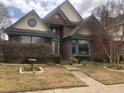 306 Cimarron Trl, Irving TX  75063-4533 exterior