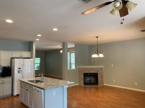 753 Scrutchins, Uhland TX  78640-5437 exterior