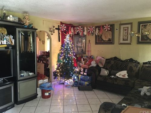 10580 Cook Ave, Riverside CA  92505-1526 exterior