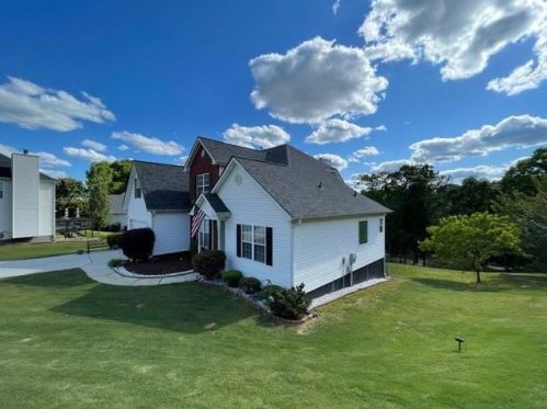 177 Towler Shoals Dr, Loganville, GA 30052-6720
