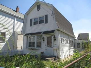 137 Michigan Ave, Trenton, NJ 08648-4643