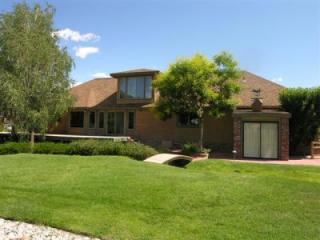 2301 Sunrise Dr, Bishop, CA 93514-3133