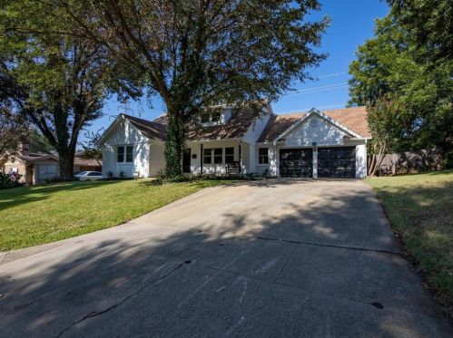 8336 Tucson Trl, Fort Worth TX  76116-5025 exterior