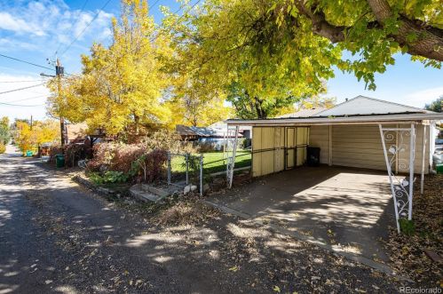 3019 Logan St, Englewood CO 80113-1637 exterior