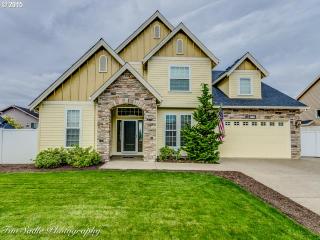20893 Yosemite St, Aurora, OR 97002-7004