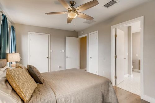 3115 14 St, Austin TX  78702-1618 exterior